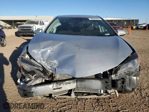 ✅ 2018 Toyota Corolla XLE • VIN: 5YFBURHE5JP765908 • Lot: 82643275. Listed on Copart with 100,248 mi. Free auction sales archive from the USA and detailed vehicle history report at DreamBid. Image 5.