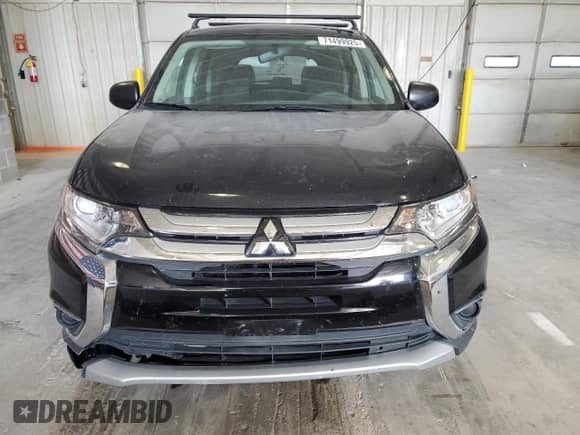2018 Mitsubishi Outlander ES z VIN JA4AD2A35JZ023939, wystawiony jako Copart lot #71499925 z przebiegiem 159 582 mil mil oraz Szkoda całkowita • Salvage title. Historia ofert i sprzedaży dostępna na DreamBid. Obrazek 5.