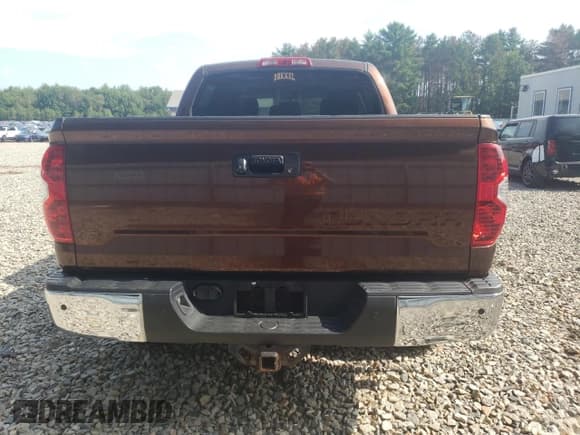 ✅ 2014 Toyota Tundra Limited • VIN: 5TFHY5F13EX363772 • Lot: 65404225. Listed on Copart with 75,204 mi. Free auction sales archive from the USA and detailed vehicle history report at DreamBid. Image 6.