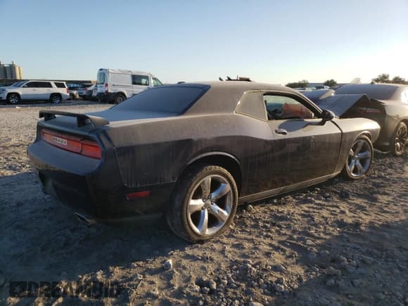 ✅ 2013 Dodge Challenger R/T Plus • VIN: 2C3CDYBT1DH708951 • Lot: 85006754. Listed on Copart with Not provided. Free auction sales archive from the USA and detailed vehicle history report at DreamBid. Image 3.