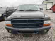 2003 Dodge Dakota Sport z VIN 1D7HL32NX3S170126, wystawiony jako Copart lot #51690845 z przebiegiem 188 057 mil mil oraz Szkoda całkowita • Salvage title. Historia ofert i sprzedaży dostępna na DreamBid. Obrazek 5.