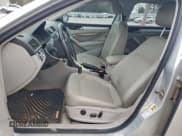 ✅ 2013 Volkswagen Passat SE • VIN: 1VWBN7A39DC019188 • Лот: 95533805. Опубликован ранее на Copart с пробегом 139 575 миль. Бесплатный доступ к архиву аукционных продаж из США и подробный отчёт об истории автомобиля на DreamBid. Изображение 7.