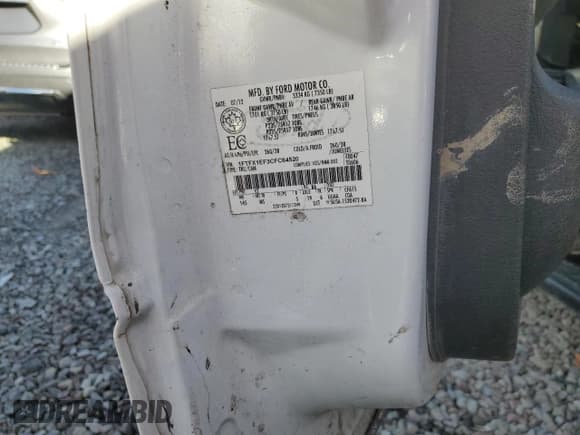 ✅ 2012 Ford F-150 XLT • VIN: 1FTFX1EF3CFC64520 • Lot: 90861795. Wystawiony na Copart z przebiegiem 272 516 mil. Bezpłatny archiwum sprzedaży aukcyjnych z USA i szczegółowy raport historii pojazdu na DreamBid. Zdjęcie 12.