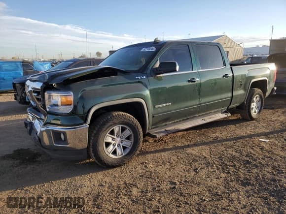 ✅ 2015 GMC Sierra 1500 SLE • VIN: 3GTU2UEC3FG242520 • Лот: 82749365. Опубликован ранее на Copart с пробегом 136 394 миль. Бесплатный доступ к архиву аукционных продаж из США и подробный отчёт об истории автомобиля на DreamBid. Изображение 1.