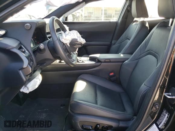 ✅ 2024 Lexus UX 250h Premium • VIN: JTHP9JBHXR2078332 • Lot: 72142744. Wystawiony na Copart z przebiegiem 7 462 mil. Bezpłatny archiwum sprzedaży aukcyjnych z USA i szczegółowy raport historii pojazdu na DreamBid. Zdjęcie 7.