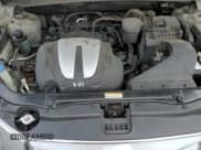 ✅ 2010 Hyundai Santa Fe Limited • VIN: 5NMSKDAG1AH387441 • Lot: 64992575. Listed on Copart with 195,523 mi. Free auction sales archive from the USA and detailed vehicle history report at DreamBid. Image 11.