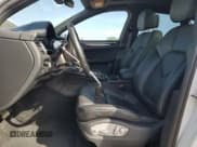 ✅ 2023 Porsche Macan S • VIN: WP1AG2A57PLB36848 • Lot: 84565295. Listed on Copart with 32,983 mi. Free auction sales archive from the USA and detailed vehicle history report at DreamBid. Image 7.