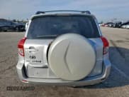 ✅ 2006 Toyota RAV4 Sport • VIN: JTMZD32V165001322 • Lot: 95349165. Wystawiony na Copart z przebiegiem 145 077 mil. Bezpłatny archiwum sprzedaży aukcyjnych z USA i szczegółowy raport historii pojazdu na DreamBid. Zdjęcie 6.