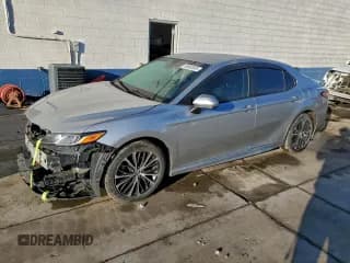 ✅ 2018 Toyota Camry LE • VIN: JTNB11HK0J3031634 • Lot: 93662605. Listed on Copart with 131,236 mi. Free auction sales archive from the USA and detailed vehicle history report at DreamBid. Image 1.