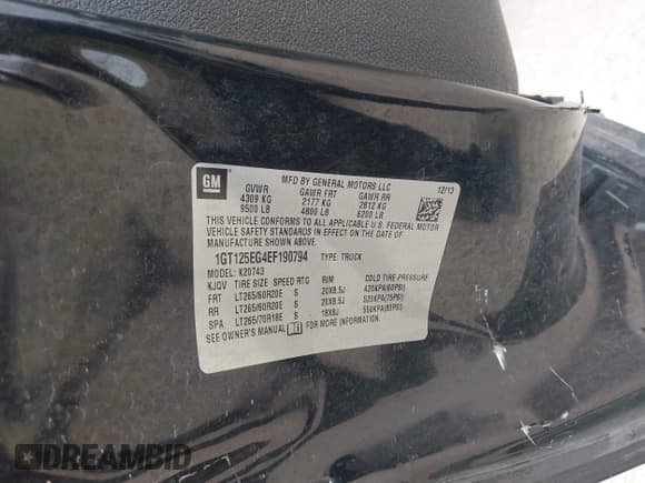 ✅ 2014 GMC Sierra 2500HD Denali • VIN: 1GT125EG4EF190794 • Лот: 41363645. Опубликован ранее на IAAI с пробегом 117 112 миль. Бесплатный доступ к архиву аукционных продаж из США и подробный отчёт об истории автомобиля на DreamBid. Изображение 9.