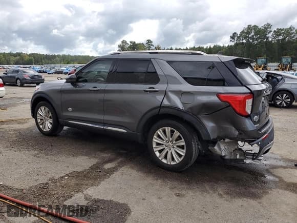 ✅ 2022 Ford Explorer King Ranch • VIN: 1FM5K8LC1NGC15773 • Lot: 85187135. Wystawiony na Copart z przebiegiem 32 452 mil. Bezpłatny archiwum sprzedaży aukcyjnych z USA i szczegółowy raport historii pojazdu na DreamBid. Zdjęcie 2.