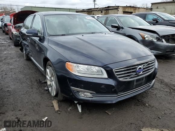 ✅ 2015 Volvo S80 • VIN: YV1902MC8F1181739 • Lot: 41379944. Wystawiony na Copart z przebiegiem 130 805 mil. Bezpłatny archiwum sprzedaży aukcyjnych z USA i szczegółowy raport historii pojazdu na DreamBid. Zdjęcie 4.