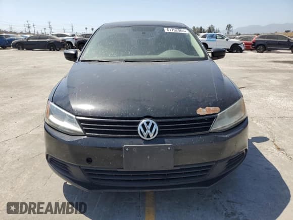 ✅ 2012 Volkswagen Jetta S • VIN: 3VW2K7AJ0CM468148 • Лот: 61792965. Опубликован ранее на Copart с пробегом 151 246 миль. Бесплатный доступ к архиву аукционных продаж из США и подробный отчёт об истории автомобиля на DreamBid. Изображение 5.