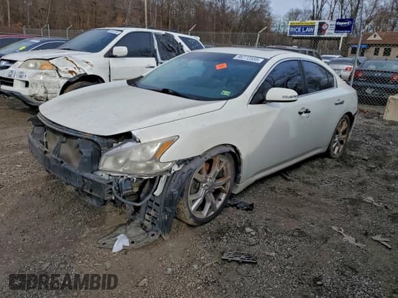 ✅ 2011 Nissan Maxima SV • VIN: 1N4AA5AP1BC823019 • Lot: 96772555. Listed on Copart with 219,752 mi. Free auction sales archive from the USA and detailed vehicle history report at DreamBid. Image 1.