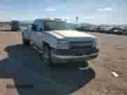2005 Chevrolet Silverado 3500 DRW LS с VIN 1GCJK33255F891419, выставлен на аукционе Copart как лот 84474255 с пробегом 216 982 миль миль и Списание • Salvage title. История ставок и продаж доступна на DreamBid. Изображение 13.