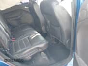 ✅ 2019 Ford Escape Titanium • VIN: 1FMCU9J93KUA70960 • Lot: 43736383. Wystawiony na IAAI z przebiegiem 121 525 mil. Bezpłatny archiwum sprzedaży aukcyjnych z USA i szczegółowy raport historii pojazdu na DreamBid. Zdjęcie 8.