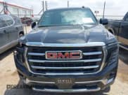 ✅ 2025 GMC Yukon Elevation • VIN: 1GKS2BRD0SR248658 • Lot: 42449759. Listed on IAAI with 1,777 mi. Free auction sales archive from the USA and detailed vehicle history report at DreamBid. Image 12.