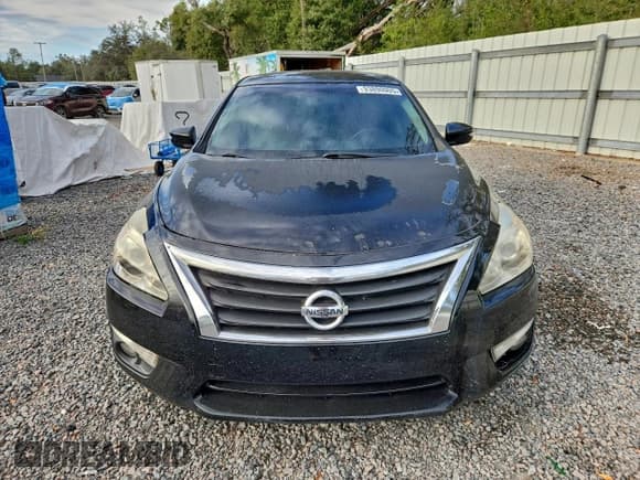 ✅ 2014 Nissan Altima SL • VIN: 1N4AL3AP8EC172037 • Lot: 93890905. Wystawiony na Copart z przebiegiem 188 172 mil. Bezpłatny archiwum sprzedaży aukcyjnych z USA i szczegółowy raport historii pojazdu na DreamBid. Zdjęcie 5.