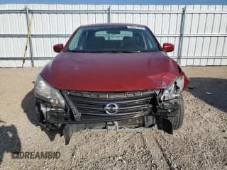 ✅ 2014 Nissan Sentra S • VIN: 3N1AB7AP5EY270943 • Lot: 84881315. Wystawiony na Copart z przebiegiem 111 162 mil. Bezpłatny archiwum sprzedaży aukcyjnych z USA i szczegółowy raport historii pojazdu na DreamBid. Zdjęcie 5.