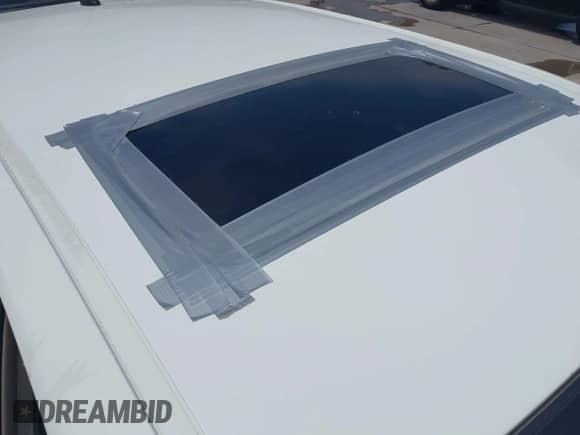 2007 Hyundai Veracruz GLS с VIN KM8NU13C07U011164, выставлен на аукционе IAAI как лот 42427980 с пробегом 93 138 миль миль и . История ставок и продаж доступна на DreamBid. Изображение 18.