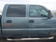 ✅ 2006 Chevrolet Silverado 2500HD LT3 • VIN: 1GCHK23D46F179396 • Лот: 42704575. Опубликован ранее на IAAI с пробегом 239 679 миль. Бесплатный доступ к архиву аукционных продаж из США и подробный отчёт об истории автомобиля на DreamBid. Изображение 12.