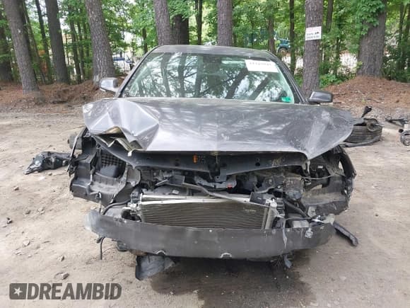 ✅ 2013 Buick LaCrosse Leather • VIN: 1G4GC5E31DF123570 • Lot: 42222947. Wystawiony na IAAI z przebiegiem 122 462 mil. Bezpłatny archiwum sprzedaży aukcyjnych z USA i szczegółowy raport historii pojazdu na DreamBid. Zdjęcie 13.