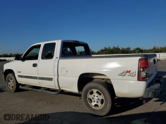 ✅ 2000 Chevrolet Silverado 1500 • VIN: 2GCEK19V6Y1294556 • Лот: 82237165. Опубликован ранее на Copart с пробегом 314 757 миль. Бесплатный доступ к архиву аукционных продаж из США и подробный отчёт об истории автомобиля на DreamBid. Изображение 2.