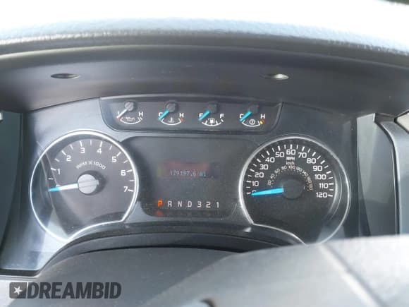 ✅ 2014 Ford F-150 XL • VIN: 1FTFX1CT4EFA32245 • Lot: 41653333. Wystawiony na IAAI z przebiegiem 179 197 mil. Bezpłatny archiwum sprzedaży aukcyjnych z USA i szczegółowy raport historii pojazdu na DreamBid. Zdjęcie 7.