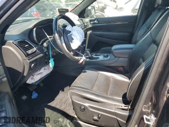 ✅ 2019 Jeep Grand Cherokee Overland • VIN: 1C4RJFCG1KC750413 • Lot: 65745995. Listed on Copart with 132,583 mi. Free auction sales archive from the USA and detailed vehicle history report at DreamBid. Image 7.