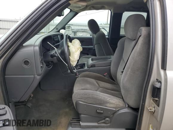 ✅ 2005 Chevrolet Silverado 1500 LS • VIN: 1GCEC19TX5Z124537 • Лот: 90046245. Опубликован ранее на Copart с пробегом 130 755 миль. Бесплатный доступ к архиву аукционных продаж из США и подробный отчёт об истории автомобиля на DreamBid. Изображение 7.