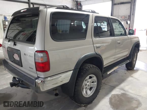 ✅ 1999 Toyota 4Runner SR5 • VIN: JT3HN86R2X0221445 • Лот: 42372997. Опубликован ранее на IAAI с пробегом 274 814 миль. Бесплатный доступ к архиву аукционных продаж из США и подробный отчёт об истории автомобиля на DreamBid. Изображение 4.