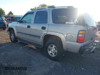 2005 Chevrolet Tahoe LS с VIN 1GNEK13T65J195414, выставлен на аукционе IAAI как лот 43409539 с пробегом 299 458 миль миль и . История ставок и продаж доступна на DreamBid. Изображение 3.