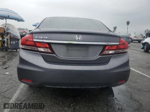 ✅ 2015 Honda Civic LX • VIN: 19XFB2F55FE277083 • Лот: 93152745. Опубликован ранее на Copart с пробегом Не указан. Бесплатный доступ к архиву аукционных продаж из США и подробный отчёт об истории автомобиля на DreamBid. Изображение 6.