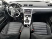 ✅ 2010 Volkswagen CC Sport • VIN: WVWNN7AN8AE552523 • Lot: 53312295. Wystawiony na Copart z przebiegiem 121 795 mil. Bezpłatny archiwum sprzedaży aukcyjnych z USA i szczegółowy raport historii pojazdu na DreamBid. Zdjęcie 8.