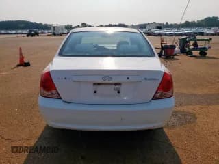 ✅ 2004 Hyundai Elantra GLS • VIN: KMHDN46D24U728241 • Lot: 68002955. Wystawiony na Copart z przebiegiem 242 945 mil. Bezpłatny archiwum sprzedaży aukcyjnych z USA i szczegółowy raport historii pojazdu na DreamBid. Zdjęcie 6.