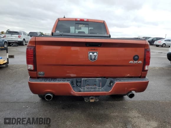 ✅ 2013 Ram 1500 Sport • VIN: 1C6RR7UT1DS702503 • Lot: 87298265. Wystawiony na Copart z przebiegiem 249 479 mil. Bezpłatny archiwum sprzedaży aukcyjnych z USA i szczegółowy raport historii pojazdu na DreamBid. Zdjęcie 6.
