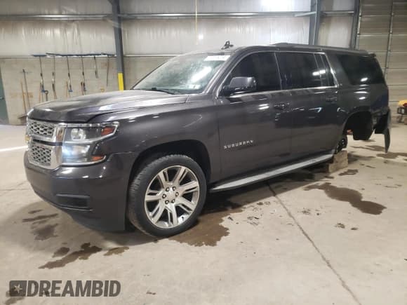 ✅ 2015 Chevrolet Suburban LT • VIN: 1GNSKJKC0FR580846 • Lot: 75865224. Wystawiony na Copart z przebiegiem 146 444 mil. Bezpłatny archiwum sprzedaży aukcyjnych z USA i szczegółowy raport historii pojazdu na DreamBid. Zdjęcie 1.