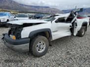 ✅ 2003 Chevrolet Silverado 2500HD LS • VIN: 1GCHK29U63E141077 • Lot: 76603874. Wystawiony na Copart z przebiegiem Nie podano. Bezpłatny archiwum sprzedaży aukcyjnych z USA i szczegółowy raport historii pojazdu na DreamBid. Zdjęcie 1.