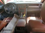 ✅ 2008 Jeep Commander Limited • VIN: 1J8HG58N68C210620 • Lot: 55267725. Wystawiony na Copart z przebiegiem 217 005 mil. Bezpłatny archiwum sprzedaży aukcyjnych z USA i szczegółowy raport historii pojazdu na DreamBid. Zdjęcie 8.