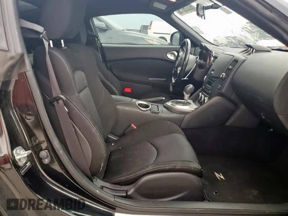 ✅ 2016 Nissan 370Z • VIN: JN1AZ4EH6GM932855 • Лот: 60335075. Опубликован ранее на Copart с пробегом 98 487 миль. Бесплатный доступ к архиву аукционных продаж из США и подробный отчёт об истории автомобиля на DreamBid. Изображение 10.