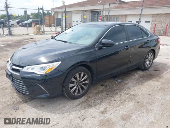 ✅ 2016 Toyota Camry XSE • VIN: 4T1BK1FK9GU569459 • Lot: 42970614. Listed on IAAI with 106,395 mi. Free auction sales archive from the USA and detailed vehicle history report at DreamBid. Image 17.