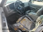 ✅ 1996 Ford Explorer Eddie Bauer • VIN: 1FMCU22X6TUB13953 • Lot: 57425965. Wystawiony na Copart z przebiegiem 296 836 mil. Bezpłatny archiwum sprzedaży aukcyjnych z USA i szczegółowy raport historii pojazdu na DreamBid. Zdjęcie 8.