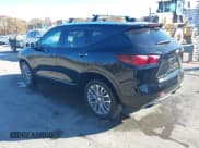 ✅ 2019 Chevrolet Blazer Premier • VIN: 3GNKBKRSXKS598362 • Lot: 43606618. Listed on IAAI with 29,278 mi. Free auction sales archive from the USA and detailed vehicle history report at DreamBid. Image 3.