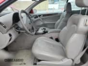 ✅ 1999 Mercedes-Benz CLK 320/430 • VIN: WDBLK65G8XT016549 • Lot: 93584565. Wystawiony na Copart z przebiegiem 62 682 mil. Bezpłatny archiwum sprzedaży aukcyjnych z USA i szczegółowy raport historii pojazdu na DreamBid. Zdjęcie 7.