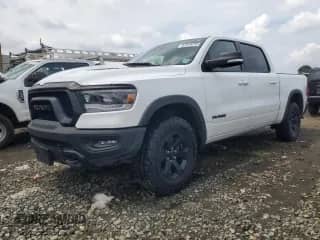 2021 Ram 1500 Rebel z VIN 1C6SRFLT6MN759226, wystawiony jako Copart lot #67418755 z przebiegiem 59 174 mil mil oraz Szkoda całkowita • Salvage title. Historia ofert i sprzedaży dostępna na DreamBid. Obrazek 1.