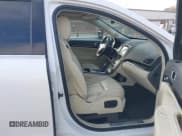 ✅ 2019 Lincoln MKT Reserve • VIN: 2LMHJ5AT2KBL00694 • Лот: 43639684. Опубликован ранее на IAAI с пробегом 121 171 миль. Бесплатный доступ к архиву аукционных продаж из США и подробный отчёт об истории автомобиля на DreamBid. Изображение 5.