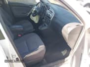 ✅ 2006 Toyota Matrix STD • VIN: 2T1LR32E46C559370 • Lot: 42460017. Listed on IAAI with 138,572 mi. Free auction sales archive from the USA and detailed vehicle history report at DreamBid. Image 5.