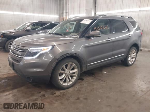 ✅ 2013 Ford Explorer Limited • VIN: 1FM5K8F80DGA01928 • Lot: 42587025. Wystawiony na IAAI z przebiegiem 135 196 mil. Bezpłatny archiwum sprzedaży aukcyjnych z USA i szczegółowy raport historii pojazdu na DreamBid. Zdjęcie 19.