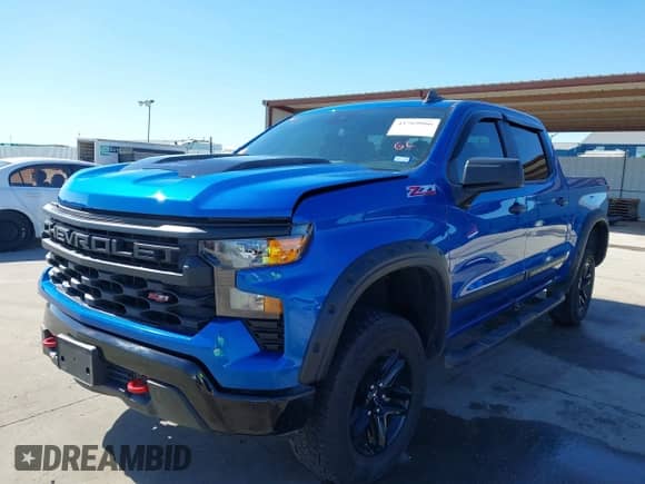 2022 Chevrolet Silverado 1500 Custom Trail Boss with VIN 3GCPDCED1NG661846, listed as a IAAI auction lot 41769966 with 47,792 mi miles and . Bid and sale history available at DreamBid. Image 2.