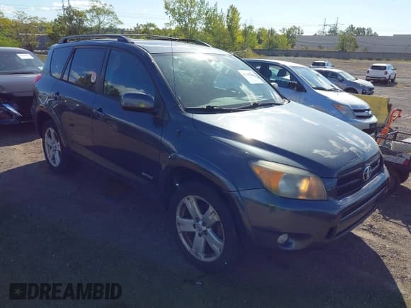 ✅ 2006 Toyota RAV4 Sport • VIN: JTMBK32V865003902 • Lot: 43339724. Listed on IAAI with 209,095 mi. Free auction sales archive from the USA and detailed vehicle history report at DreamBid. Image 1.